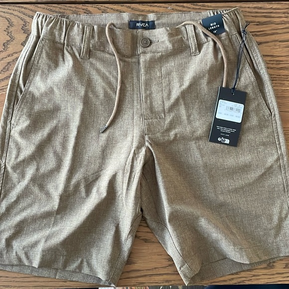RVCA Brown Shorts - Picture 3 of 8